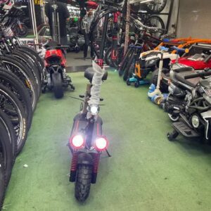 اسکوتر کوگو چراغ جدا